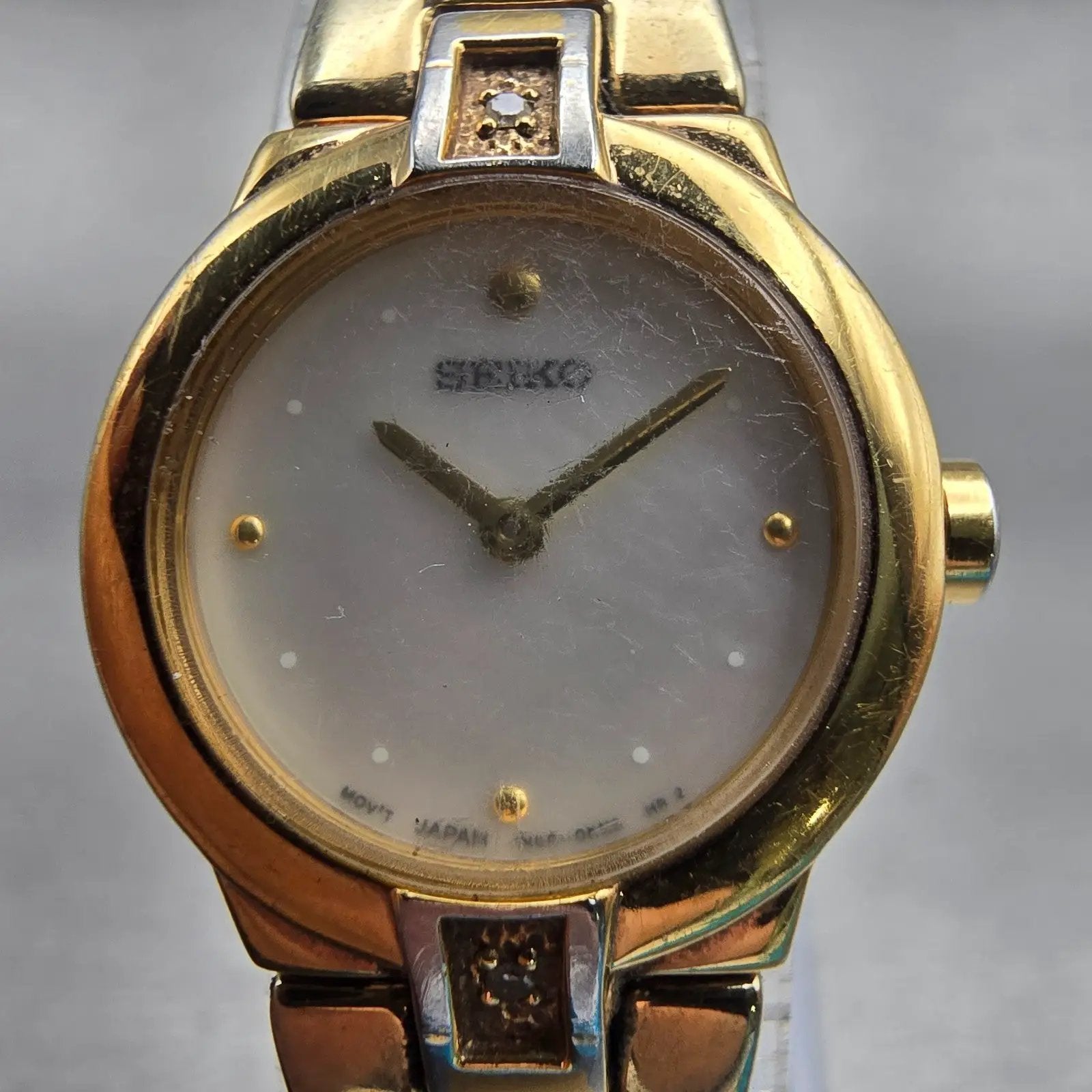 Seiko Watch Women 20mm MOP Dial Gold Tone Round 1N00-0GN0 New Battery Vintage1