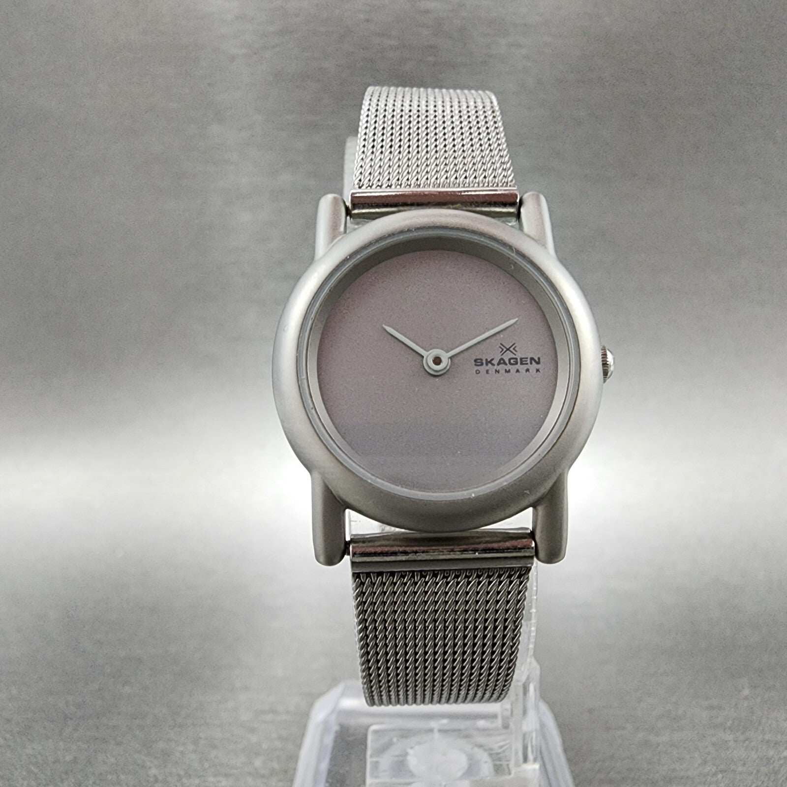 Skagen Watch Women 25mm Silver Dial Steel Round Mesh Band 4SSS New Battery5