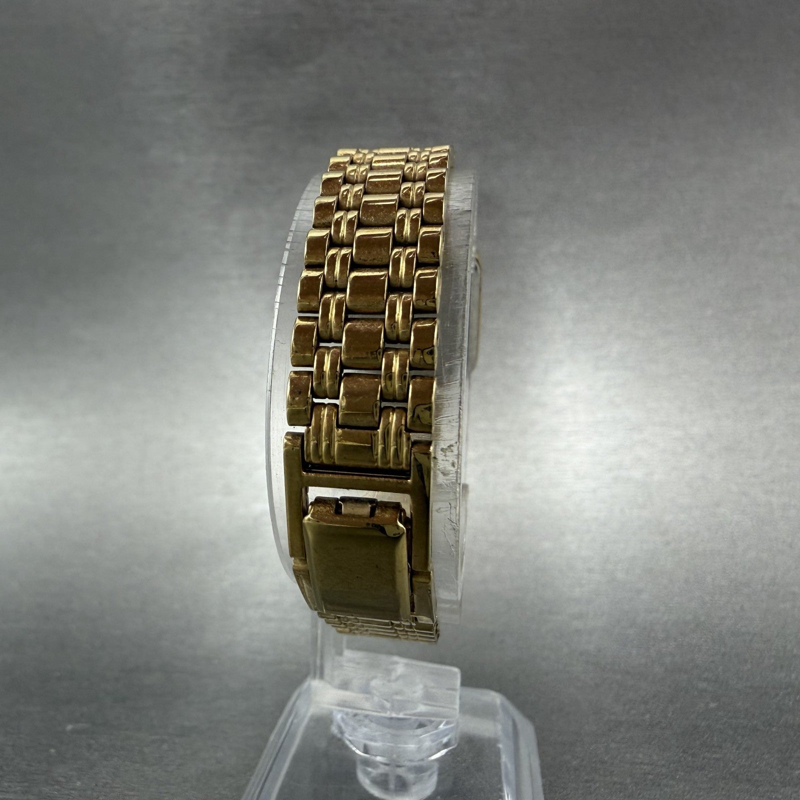 Seiko SX Tank Watch Women 17mm White Dial Gold Tone V401-5121 New Battery7