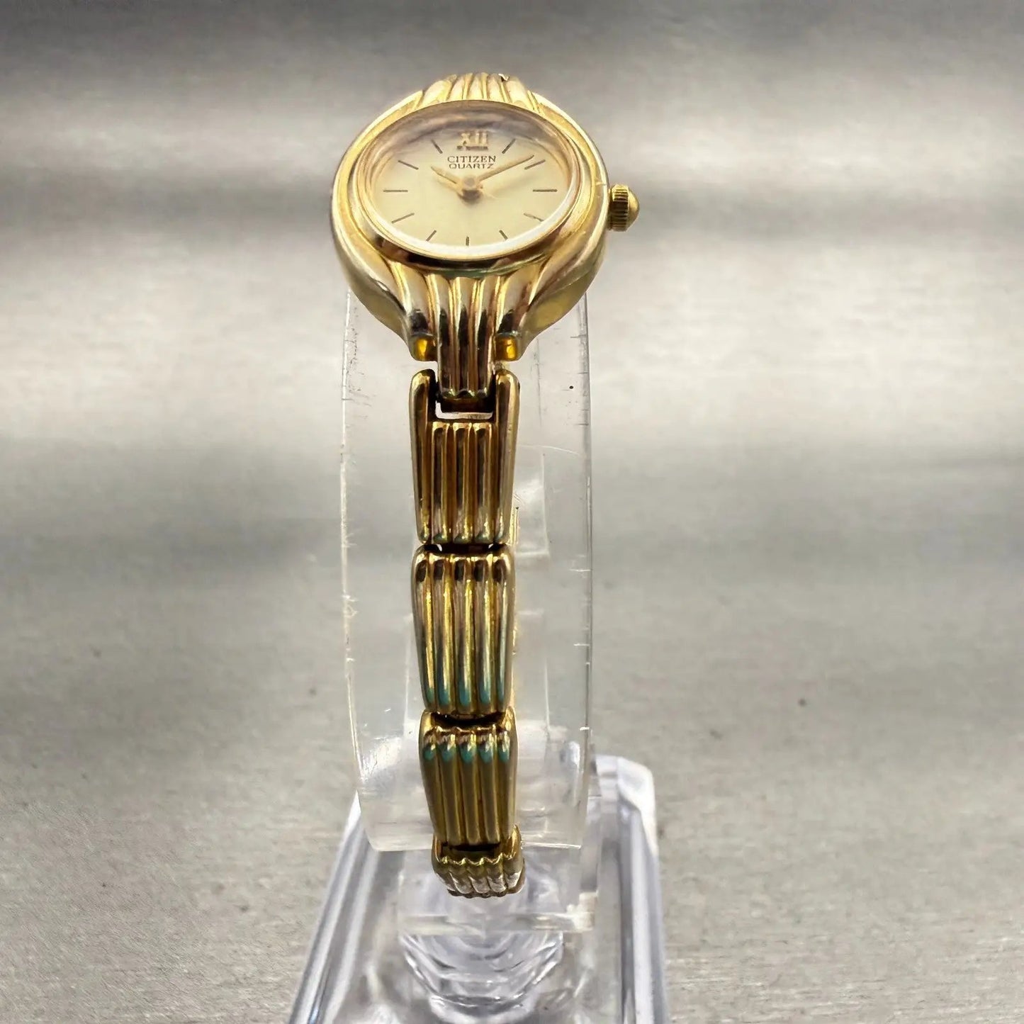 Citizen Watch Women 17mm Champagne Dial Gold Tone Oval 5920-S64291 New Battery5