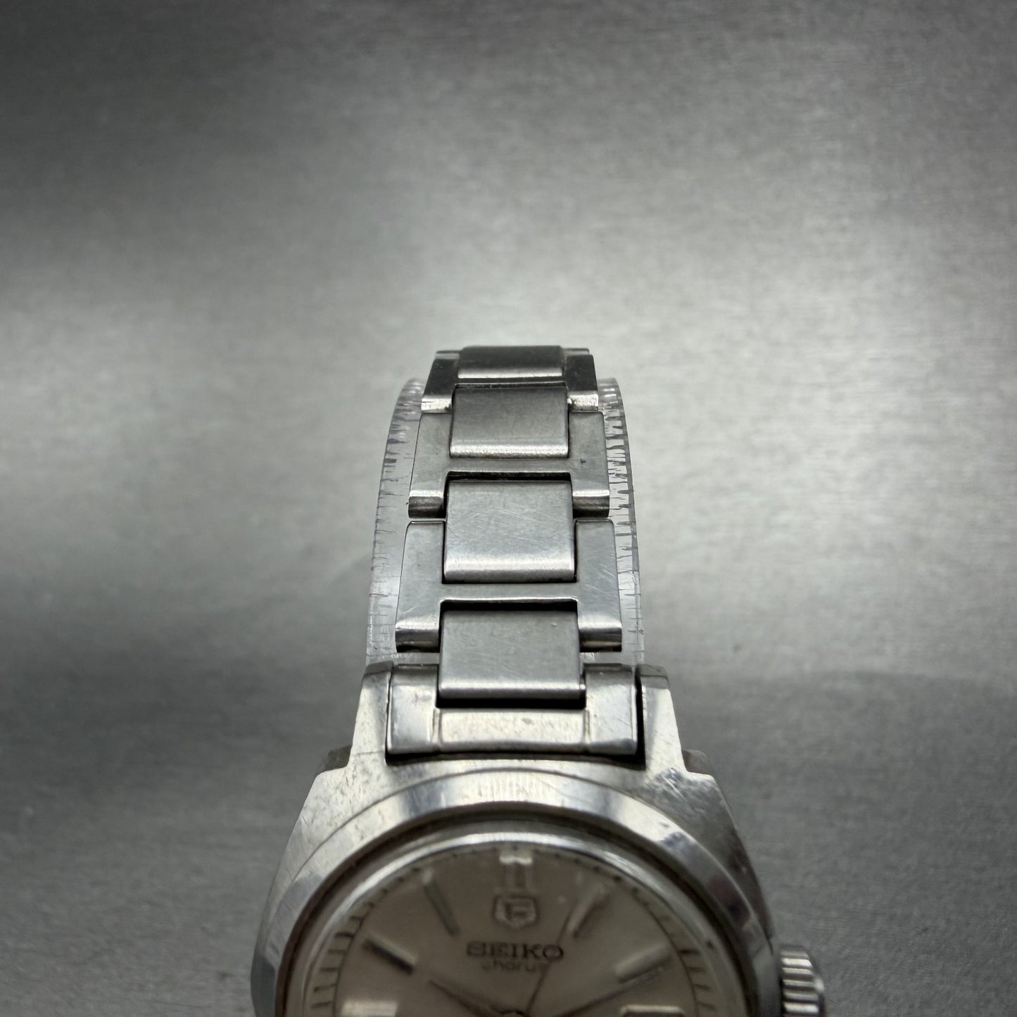 Seiko Chorus Watch Women 25mm Silver Dial Silver Tone Date Manual 2118-0260 Runs5