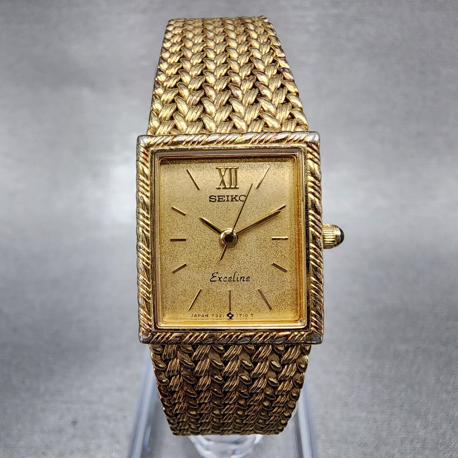 Seiko Exceline Watch Women 18mm Gold Dial Gold Tone Tank Rectangle New BatteryA10