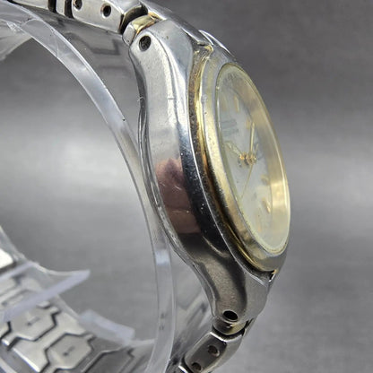 Citizen Eco-Drive Watch Women 27mm Silver Dial Two Tone Date E010-K001200 Runs3