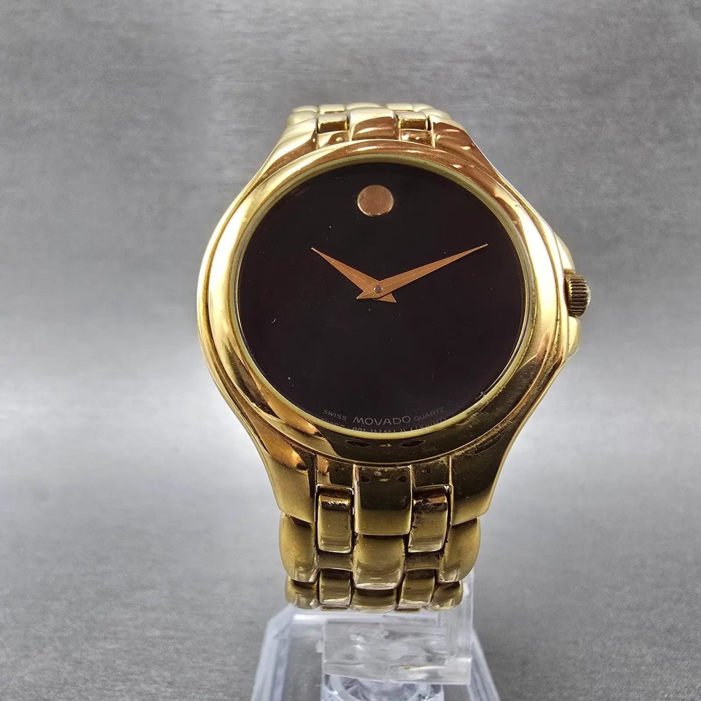 Movado Museum Watch Men 35mm Black Dial Gold Tone Round 88-E4-9872 New Battery5