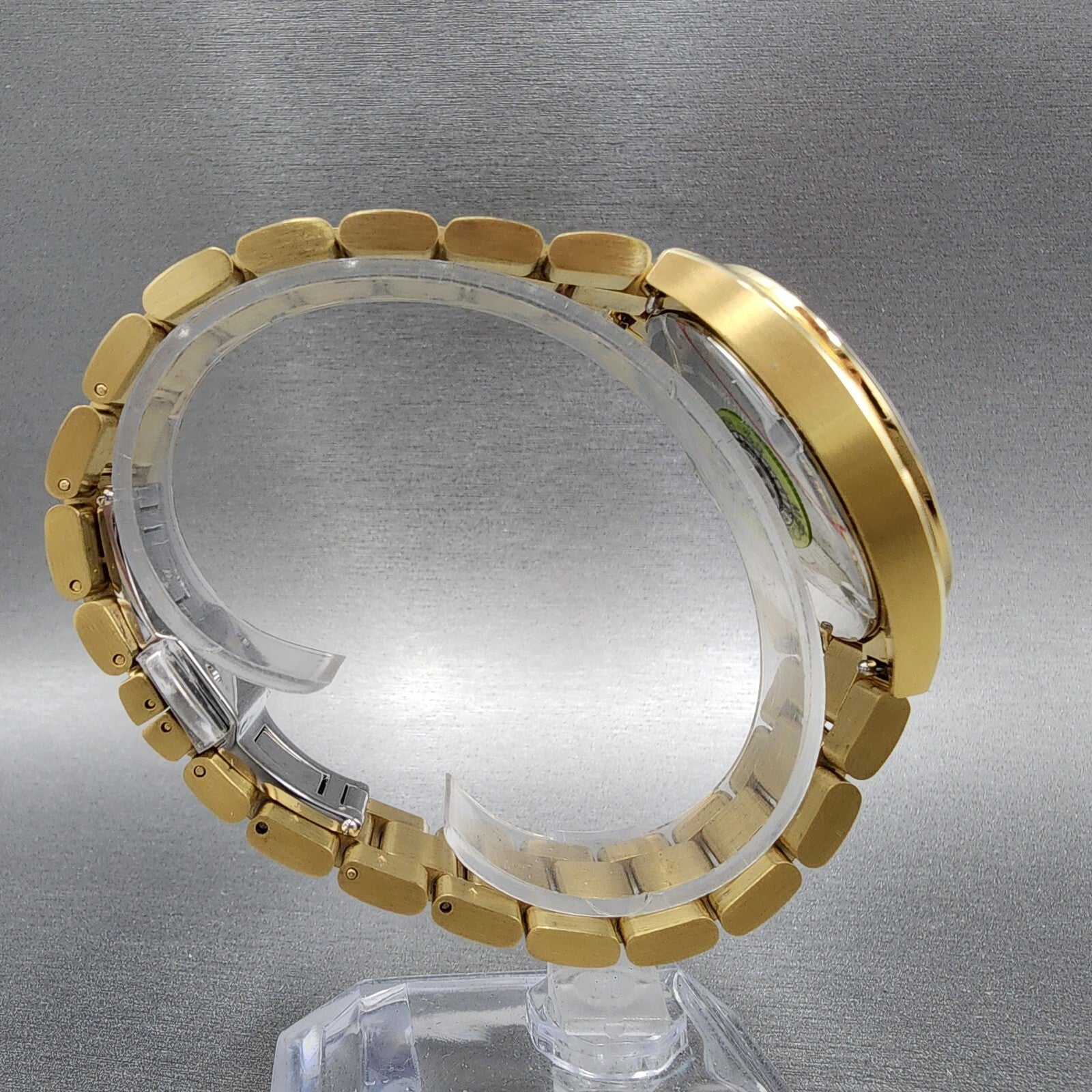 Movado Heritage Datron Watch Men 39mm Blue Dial Gold Tone Date Round 36501438