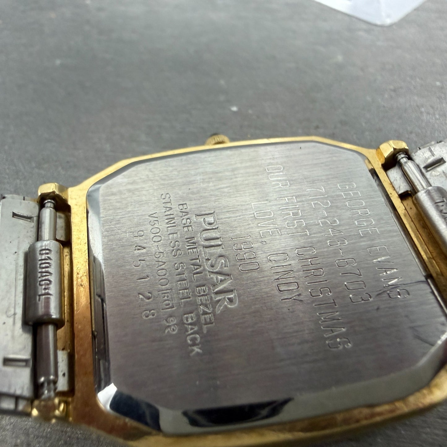 Seiko Pulsar Tank Watch Men 30mm Black Dial Gold Tone V500-5A00 New Battery VTG9