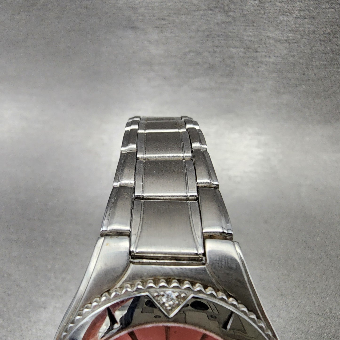 Casio Women Diver Watch Women 33mm Pink Dial Silver Tone Date LTD1035 New Batt14