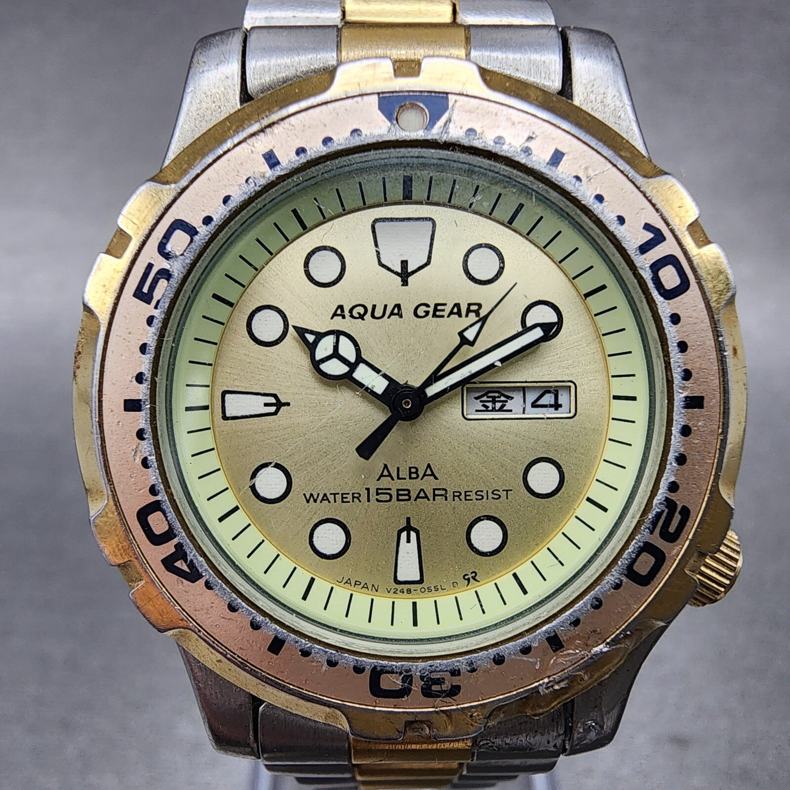Seiko ALBA Aqua Gear Watch Women 31mm Champagne Dial Two Tone Daydate New Batt1