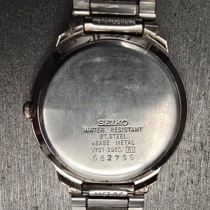 Seiko Watch Men 32mm Champagne Dial Two Tone Round V701-2B50 New Battery Vintage10