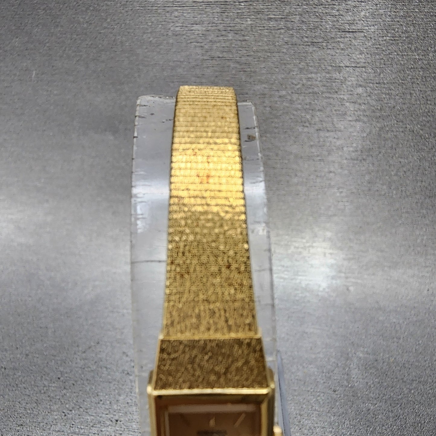 Seiko Tank Watch Women 12mm Champagne Dial Gold Tone 2e206479 New Battery5