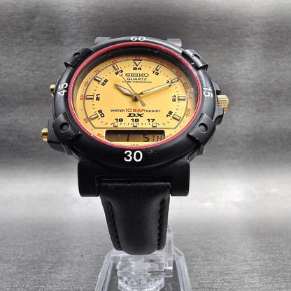 Seiko DX Watch Men 40mm Gold Dial Black Chronograph Alarm V041-9191 New Battery5