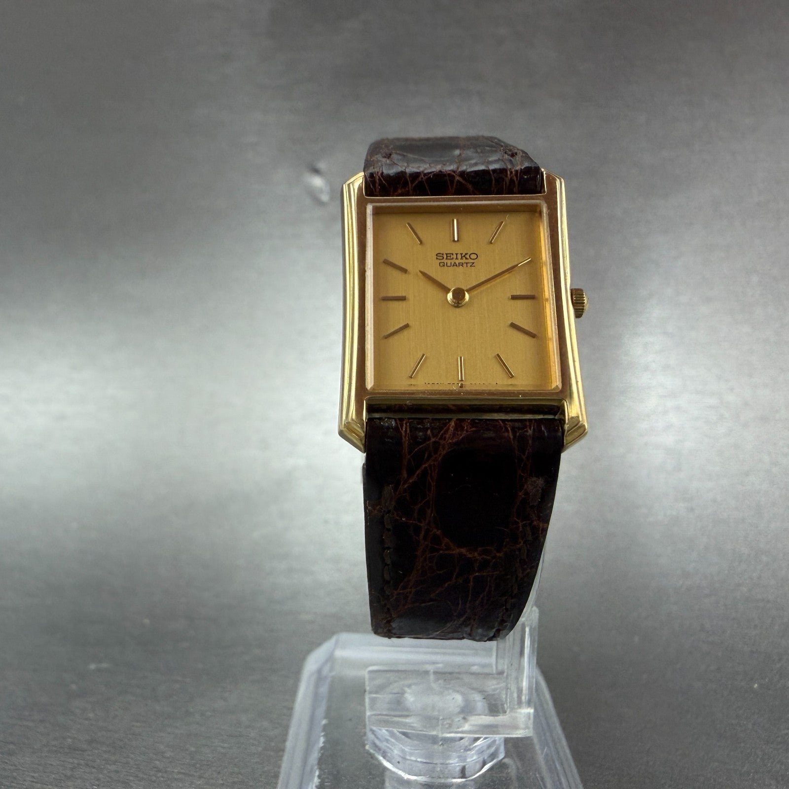 Seiko Tank Watch Women 19mm Champagne Dial Gold Tone 7320-5000 New Battery5