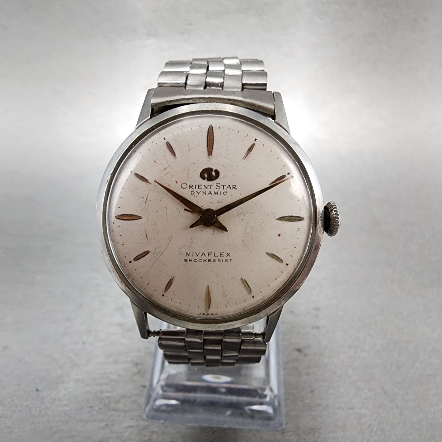 Orient Star Dynamic Watch Men 33mm White Dial Steel Nivaflex Manual Wind Runs0