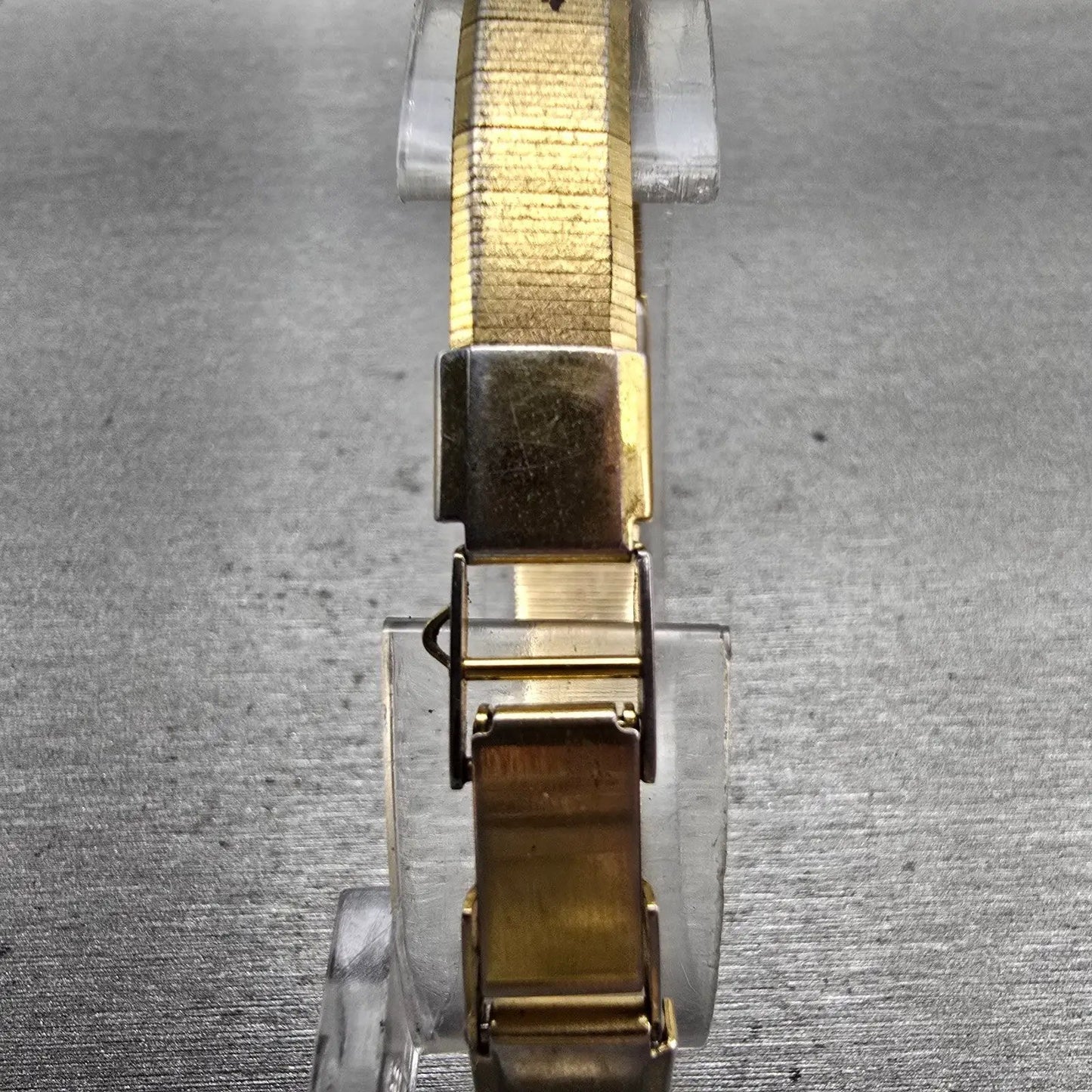 Seiko Watch Women 12mm Gold Dial Gold Tone Rectangle 2E20-5029 New Battery VTG7