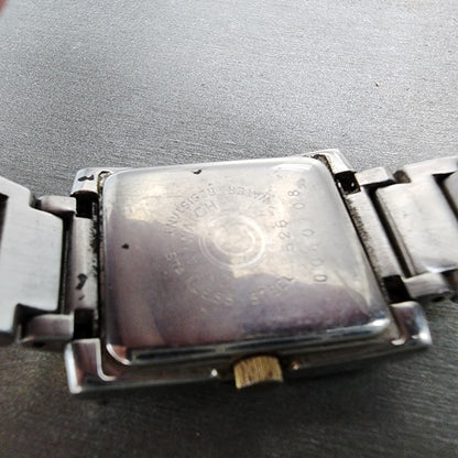 Cyma Noblesse Tank Watch Women 22mm MOP Dial Two Tone Rectangle New Battery9