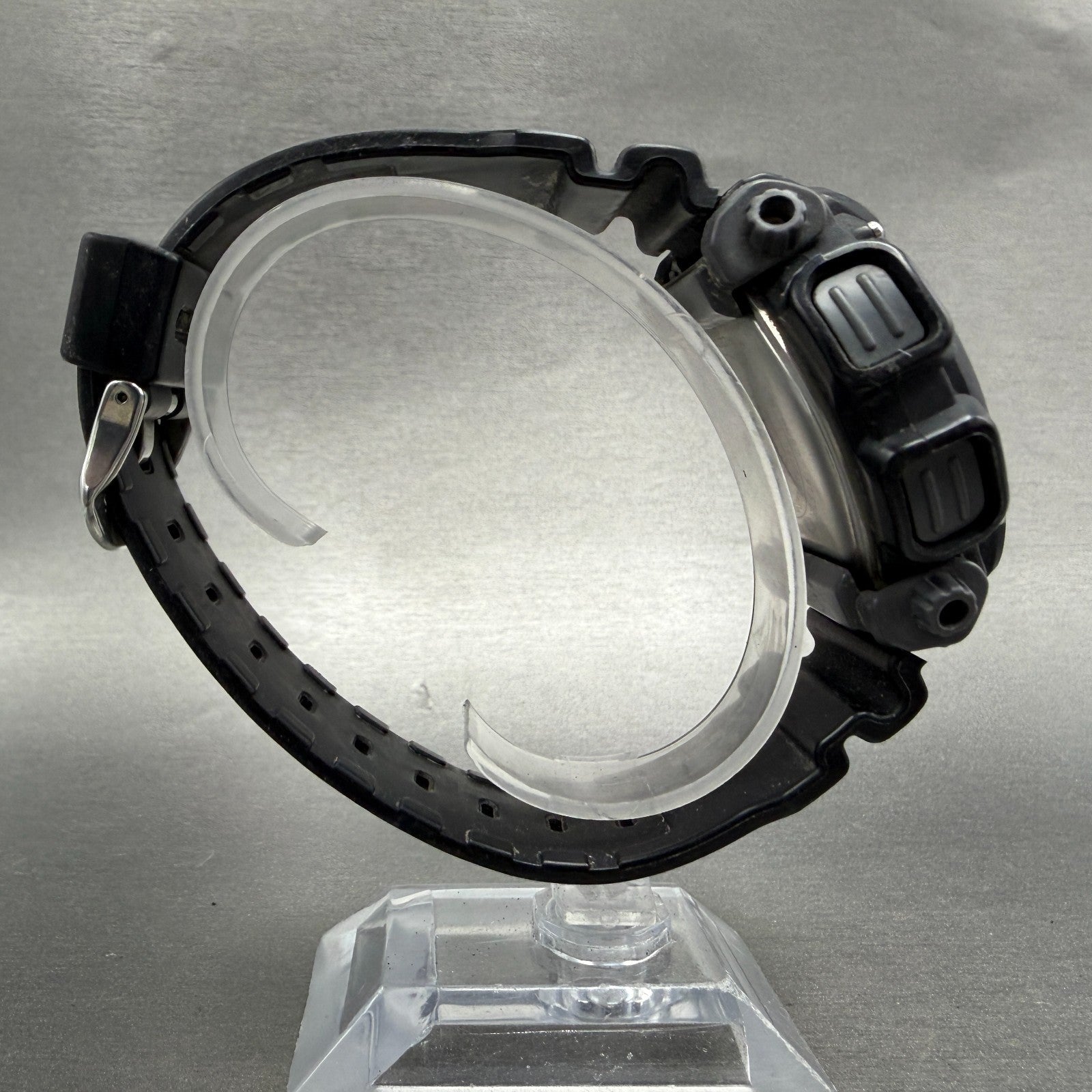 Casio G-Shock DW-9052 Watch Men 47mm Digital Black&Red Round New Battery PLKJF8
