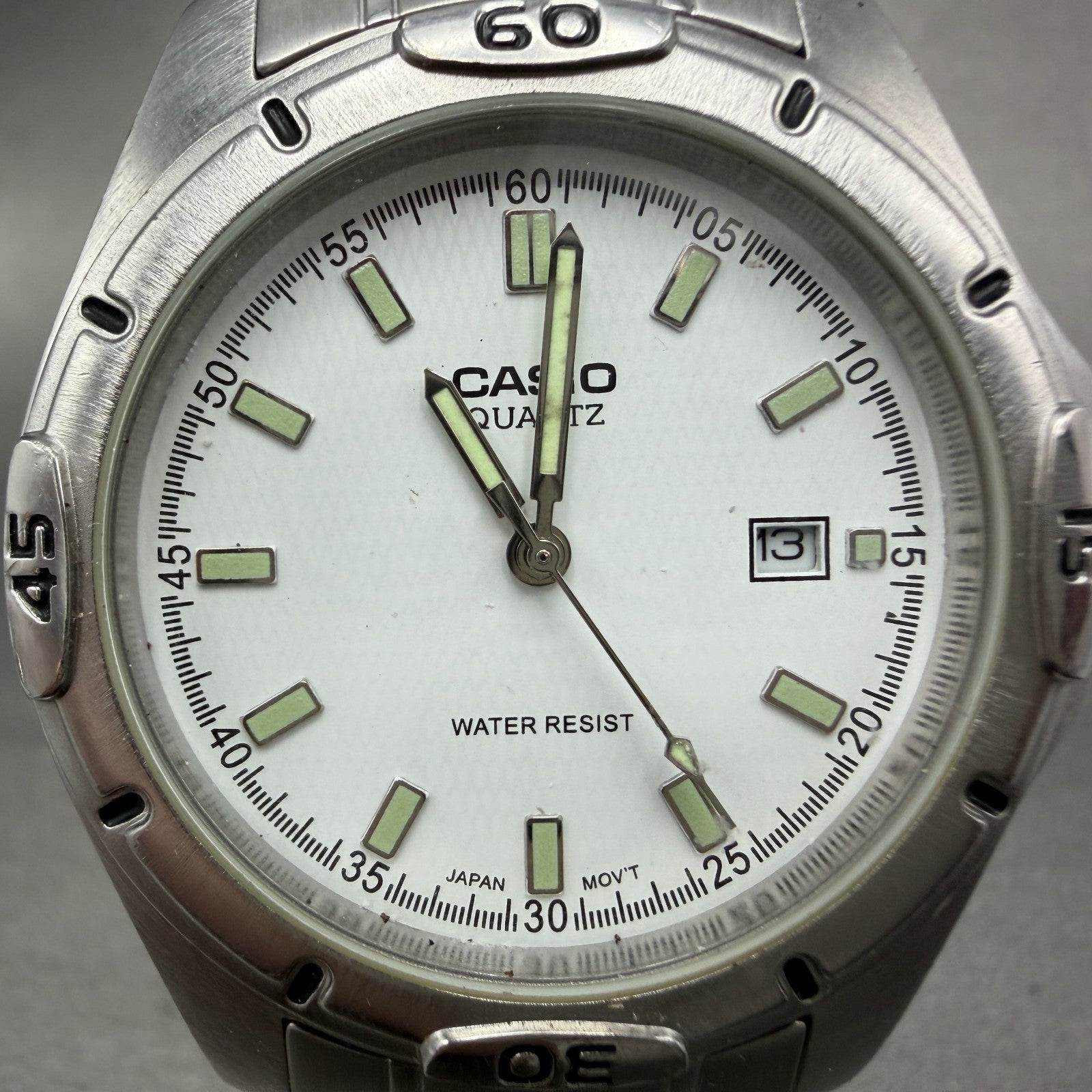 Casio Dive Watch Men 41mm White Dial Silver Tone Date Round MTP-1244 PARTS VTG2