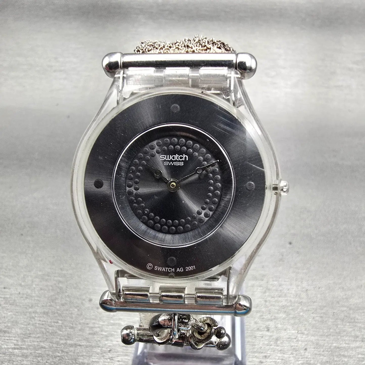Swatch Skin Essentiality Watch Women Silver Dial Clear Sterling Silver New Batt0