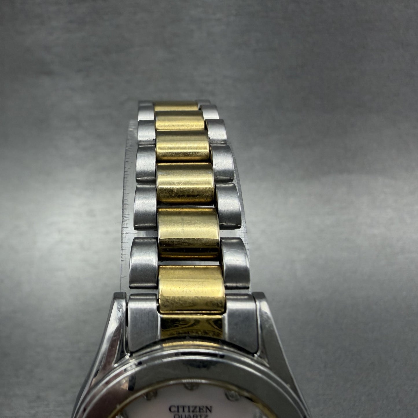 Citizen Watch Women 26mm MOP Dial Two Tone Date Round 1012S075670 New Battery4