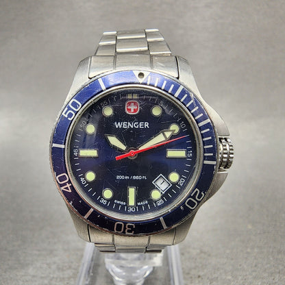Wenger Battalion Dive Watch Women 31mm Blue Dial Silver Tone Date Round New Batt0