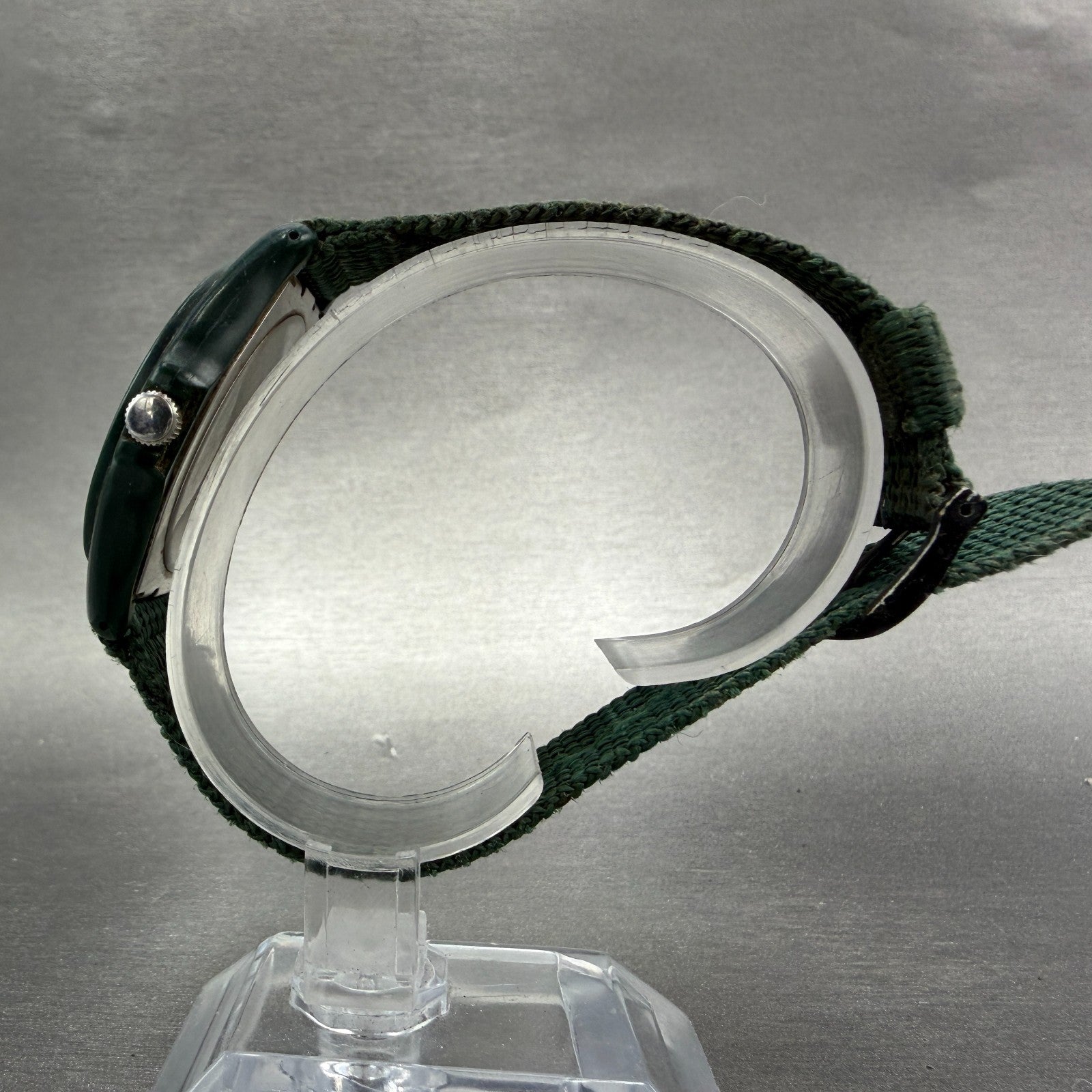 Seiko ALBA Watch Unisex 36mm Black Dial Green Tone Round V501-6L90 New Battery6