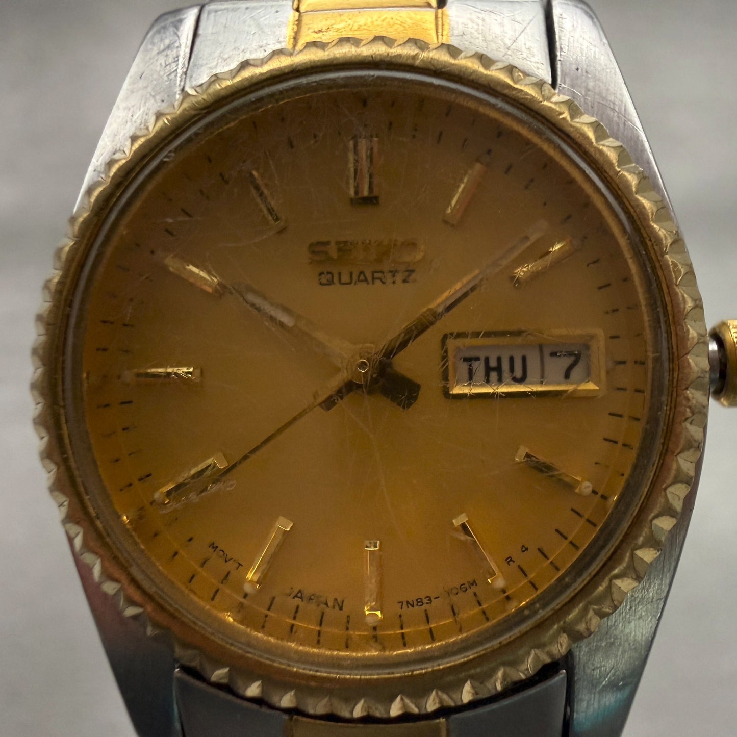 Seiko Watch Women 24mm Gold Dial Two Tone Daydate Round 7N83-0041 New Battery1