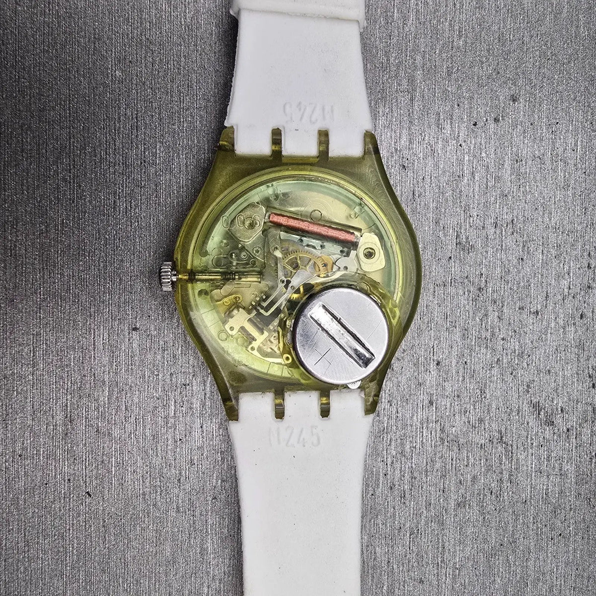 Swatch Rägetropfe Mens Watch 34mm Silver Dial Clear Case GG405 New Battery VTG11