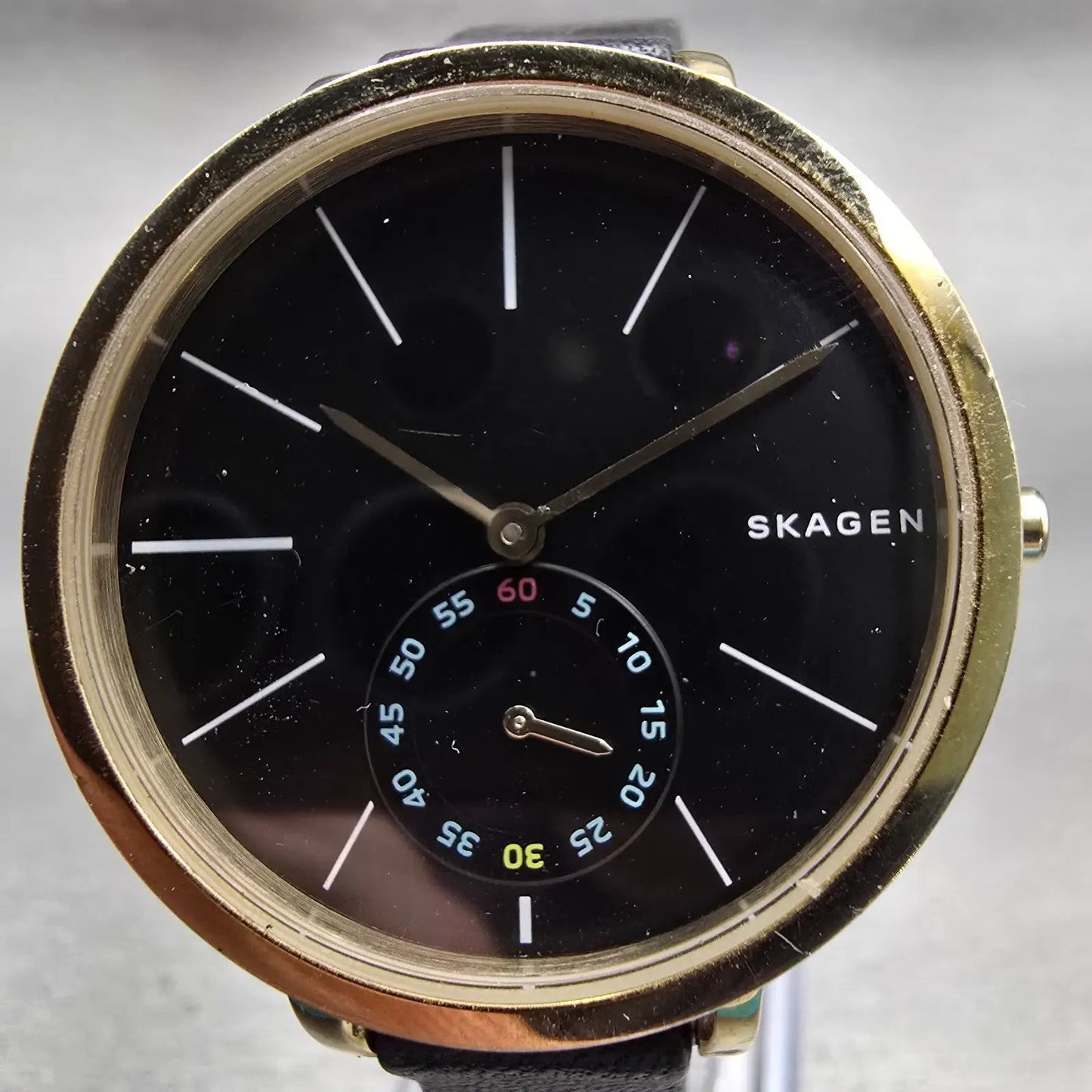 Skagen Hagen Watch Women 34mm Black Dial Gold Tone Round SKW2354 New Battery G1