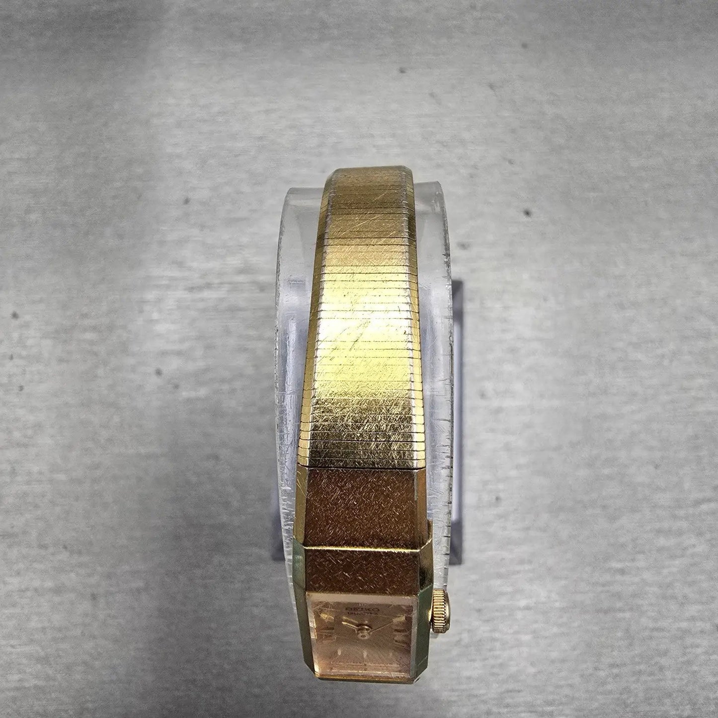 Seiko Watch Women 11mm Gold Dial Gold Tone Rectangle 1320-5049 New Battery VTG4