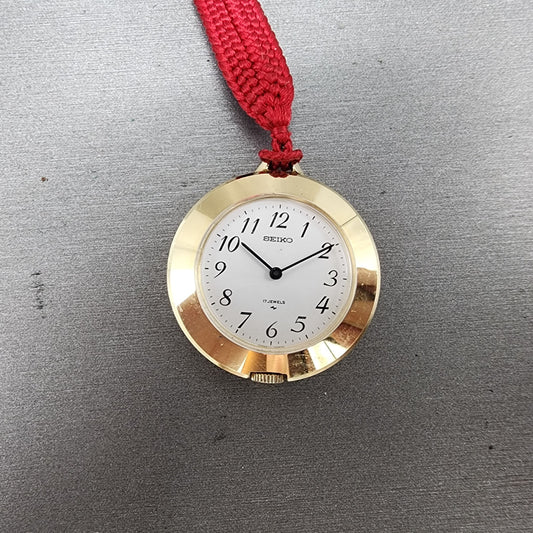Seiko Pendant Watch Women 30mm Manual Wind White Dial Gold Plated Manual Runs0