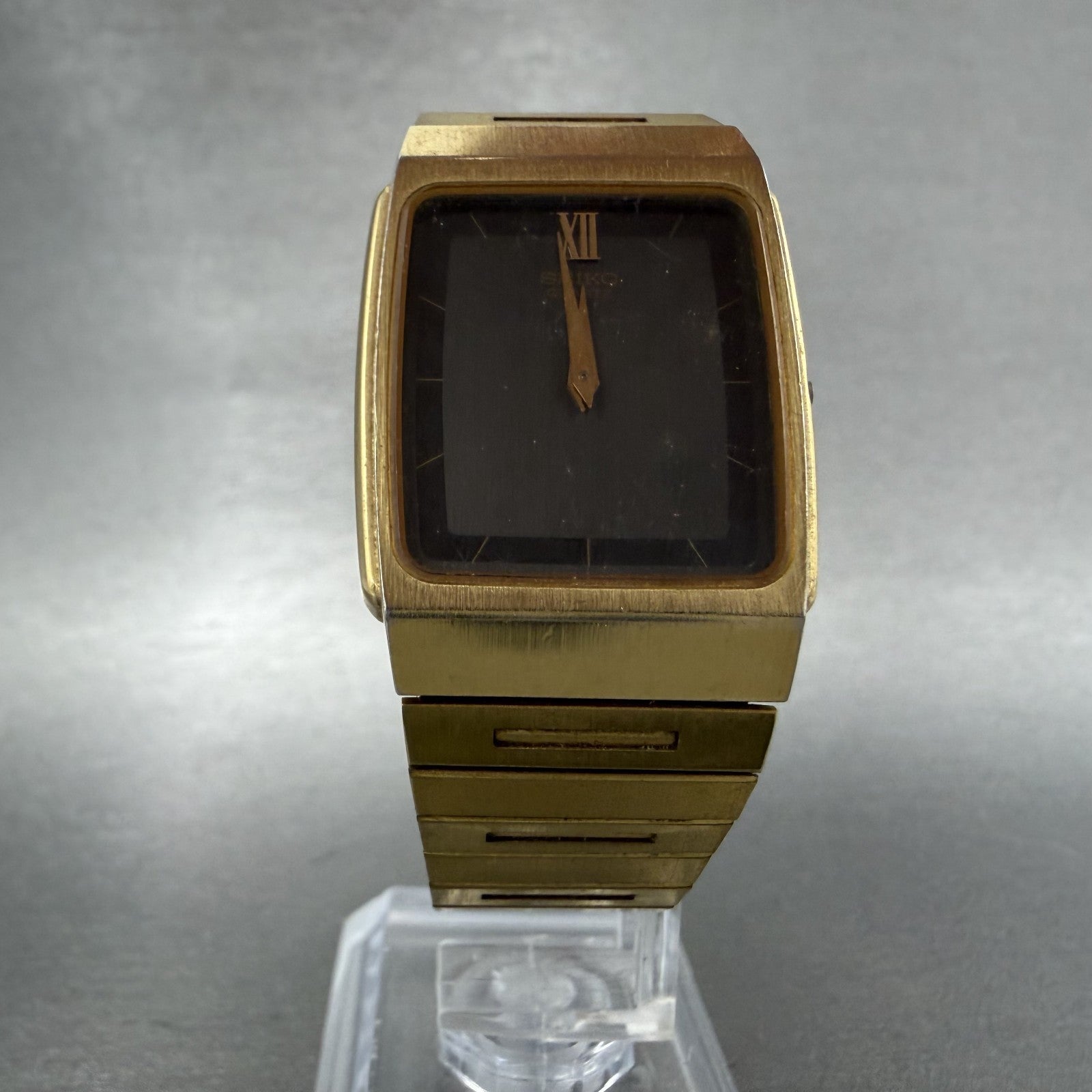 Seiko Tank Watch Men 26mm Black Dial Gold Tone Rectangle 5Y305B59 PARTS6