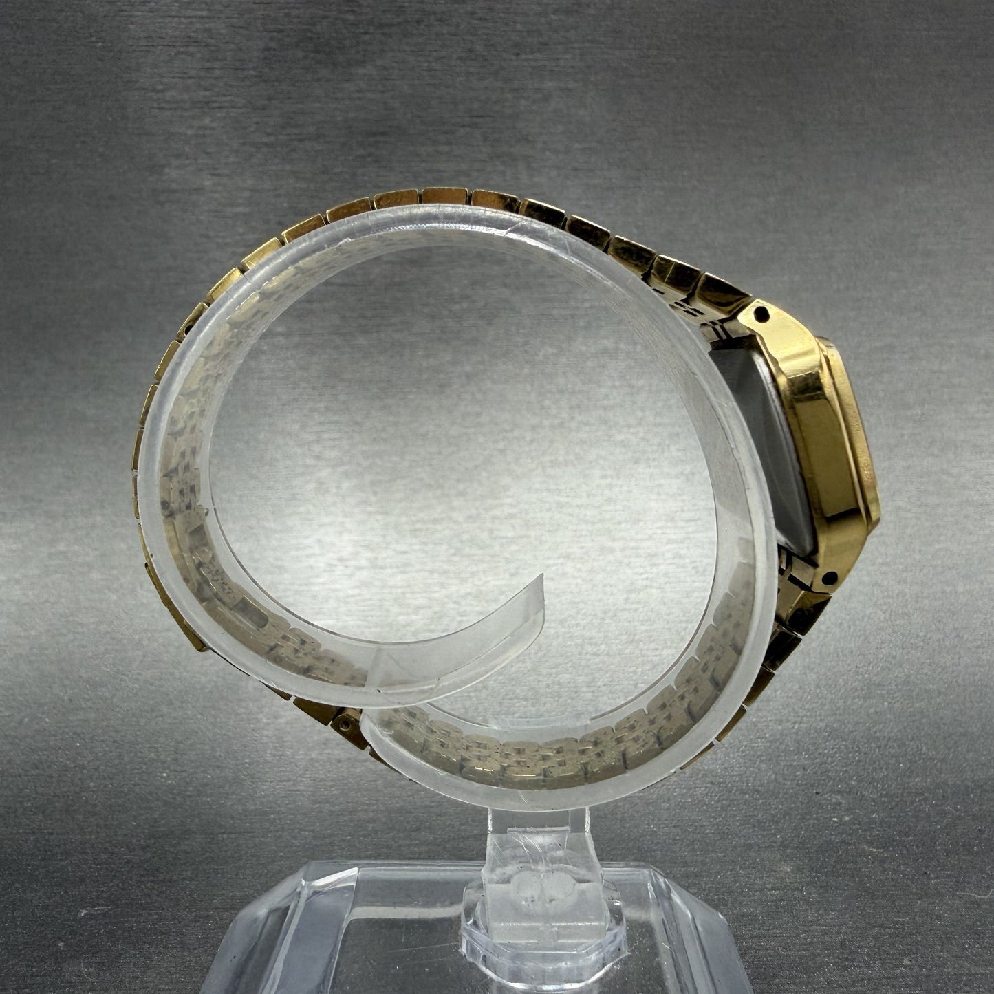 Seiko Digital Watch Women 23mm Gold Tone Month Date L012-4009 New Battery8