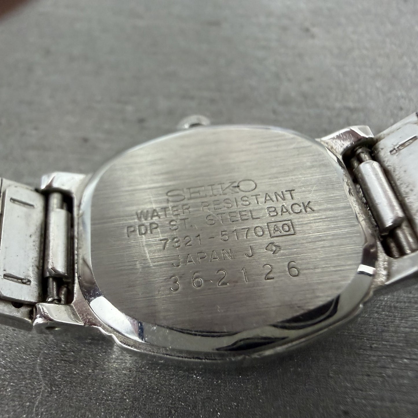 Seiko Watch Women 19mm Silver Dial Silver Tone Octagon 7321-5170 New Battery9