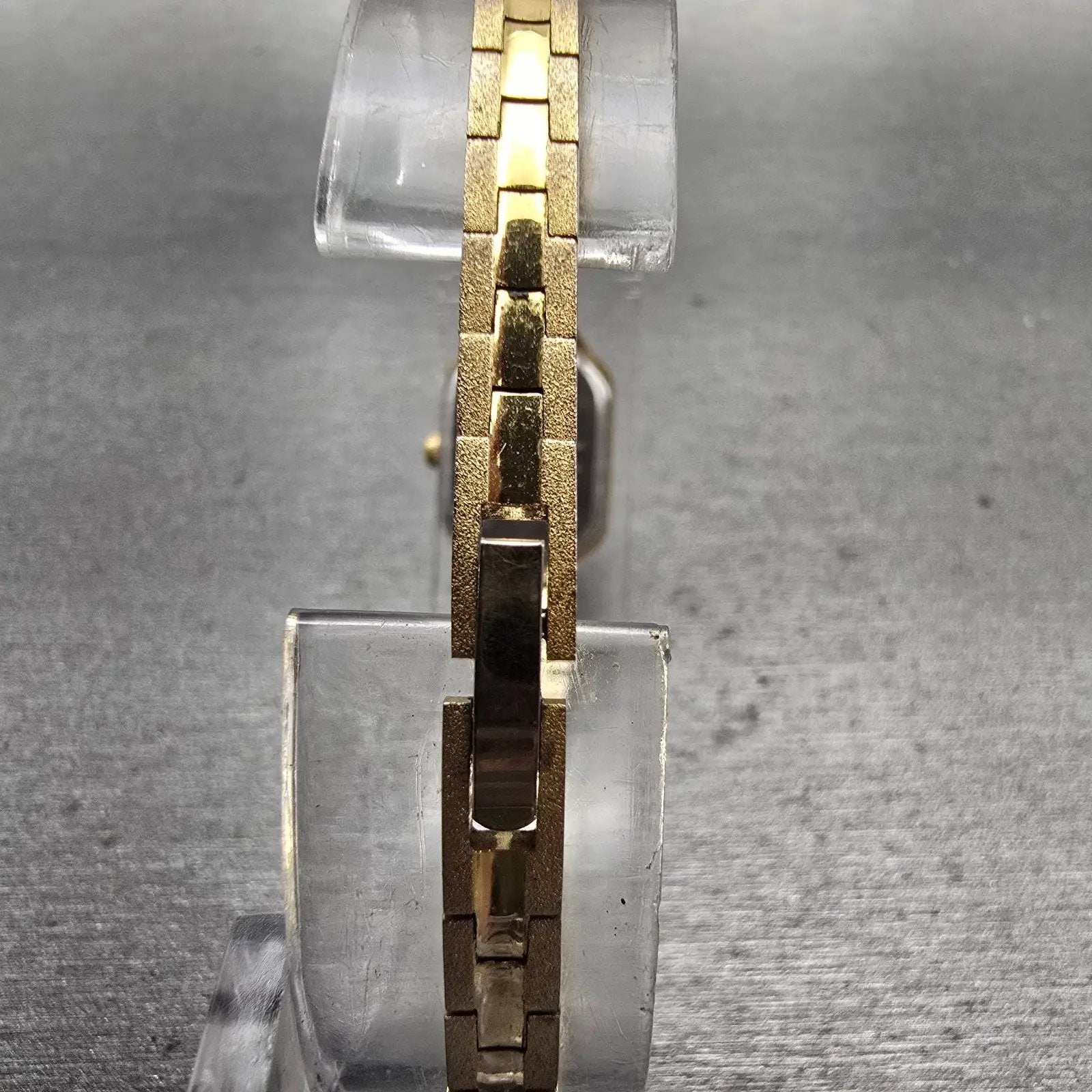 Citizen CQ Watch Women 13mm Champagne Dial Gold Tone 5421-S21389 New Battery VTG7
