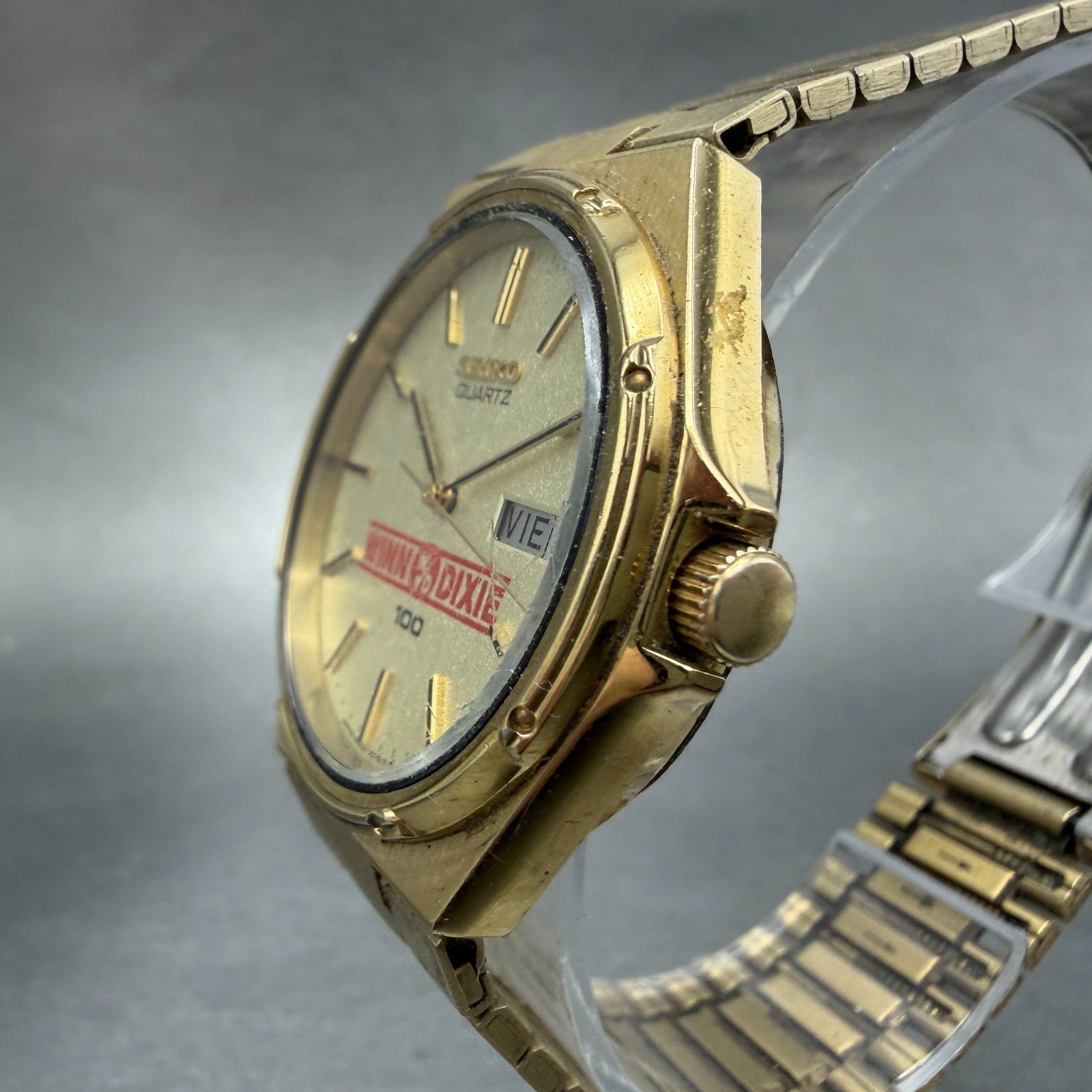 Seiko SQ 100 Watch Men 34mm Champagne Dial Gold Tone Daydate 6923-7059 New Batt2