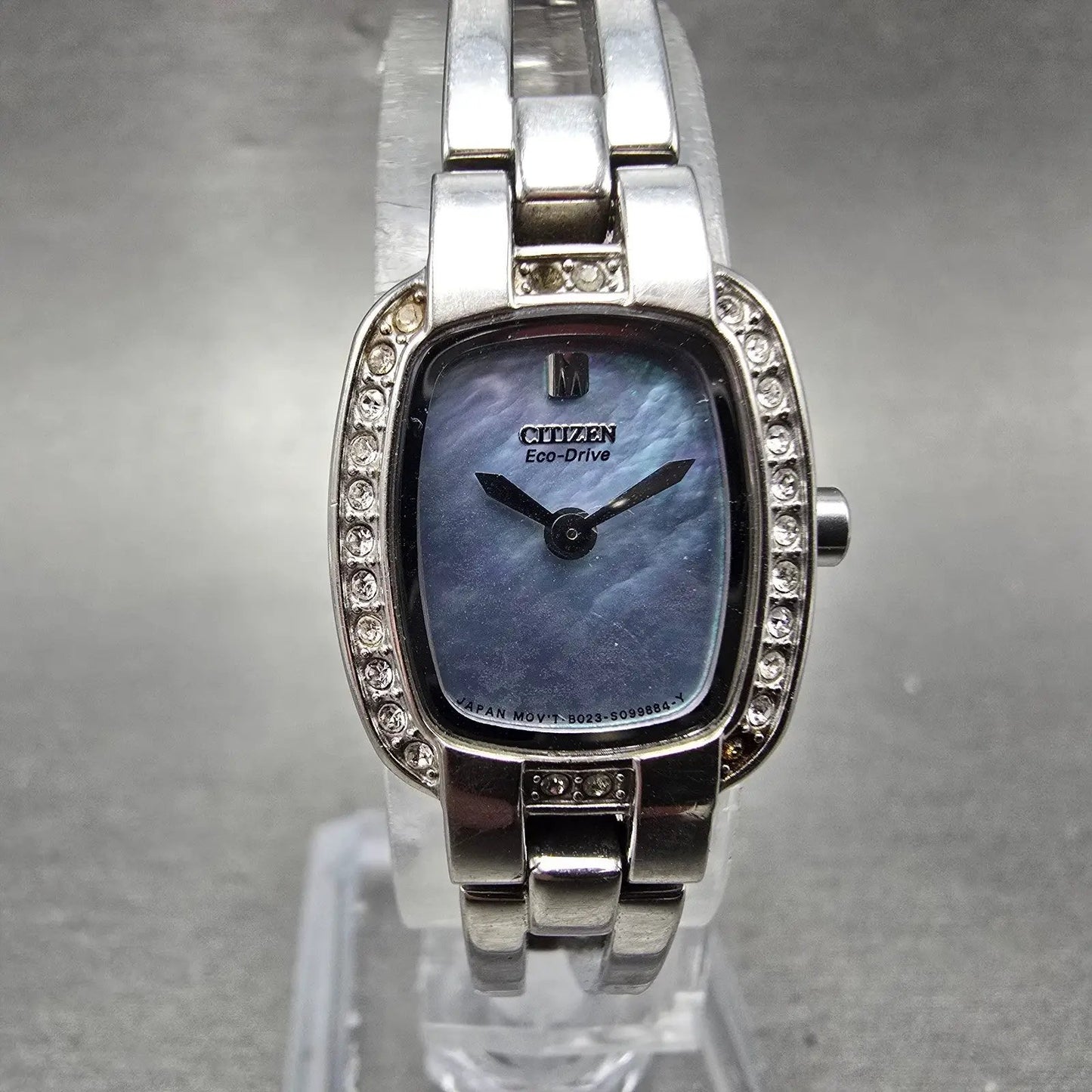 Citizen Eco-Drive Watch Women 18mm MOP Dial Silver Tone B023-S067022 Runs0