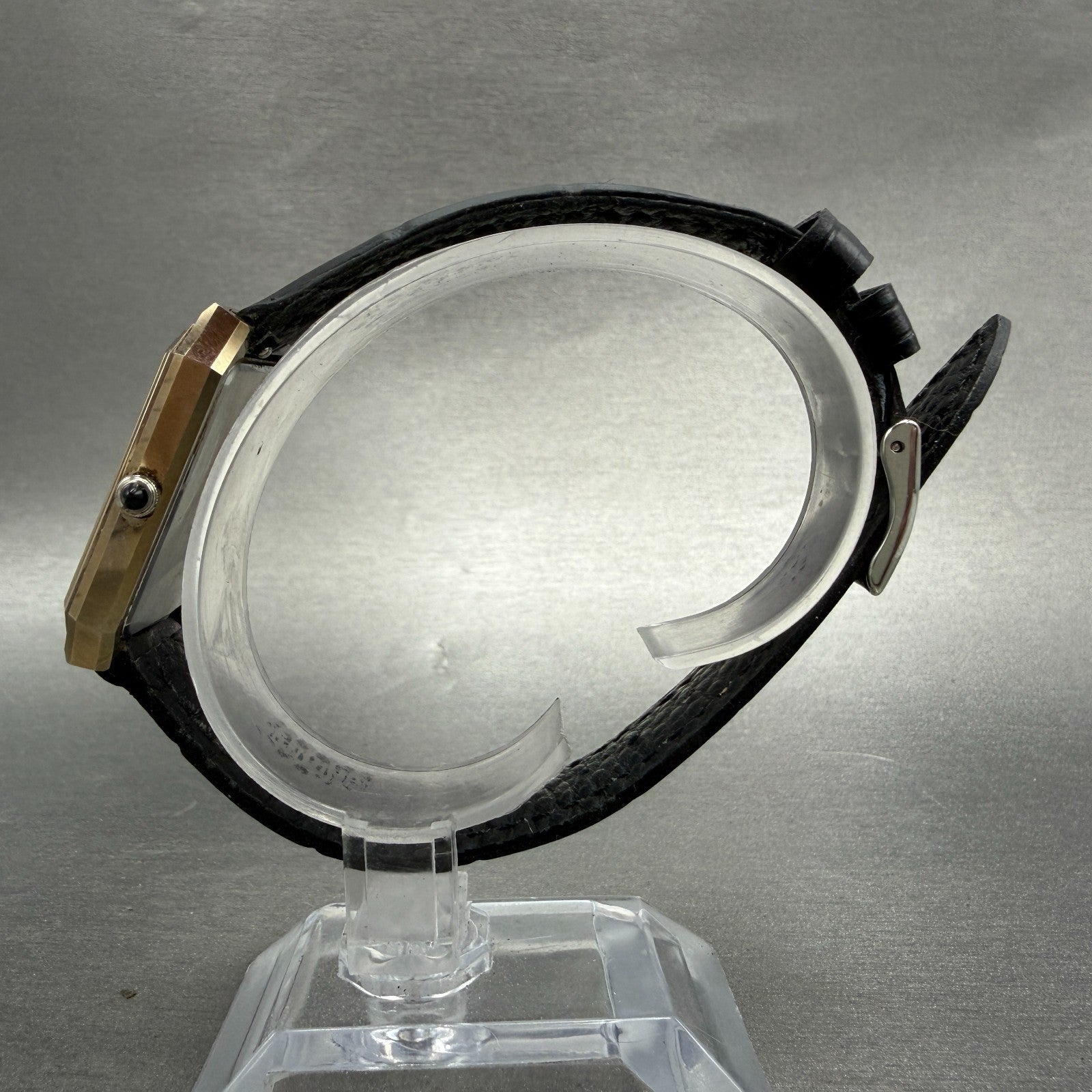 Seiko Dolce Tank Watch Men 29mm Champagne Dial Gold Tone 5931-5490 New Battery6