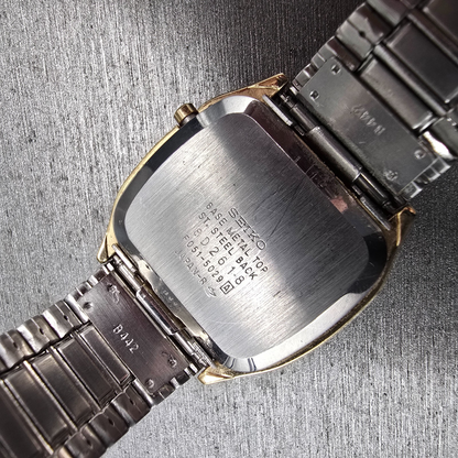 Seiko Digital Watch Men 32mm Gold Dial Gold Tone Daydate F051-5029 New Battery10