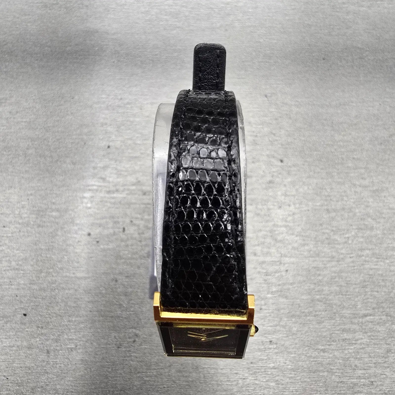 Citizen Tank Watch Women 16mm Black Dial Gold Tone Rectangle 2200 New Battery4