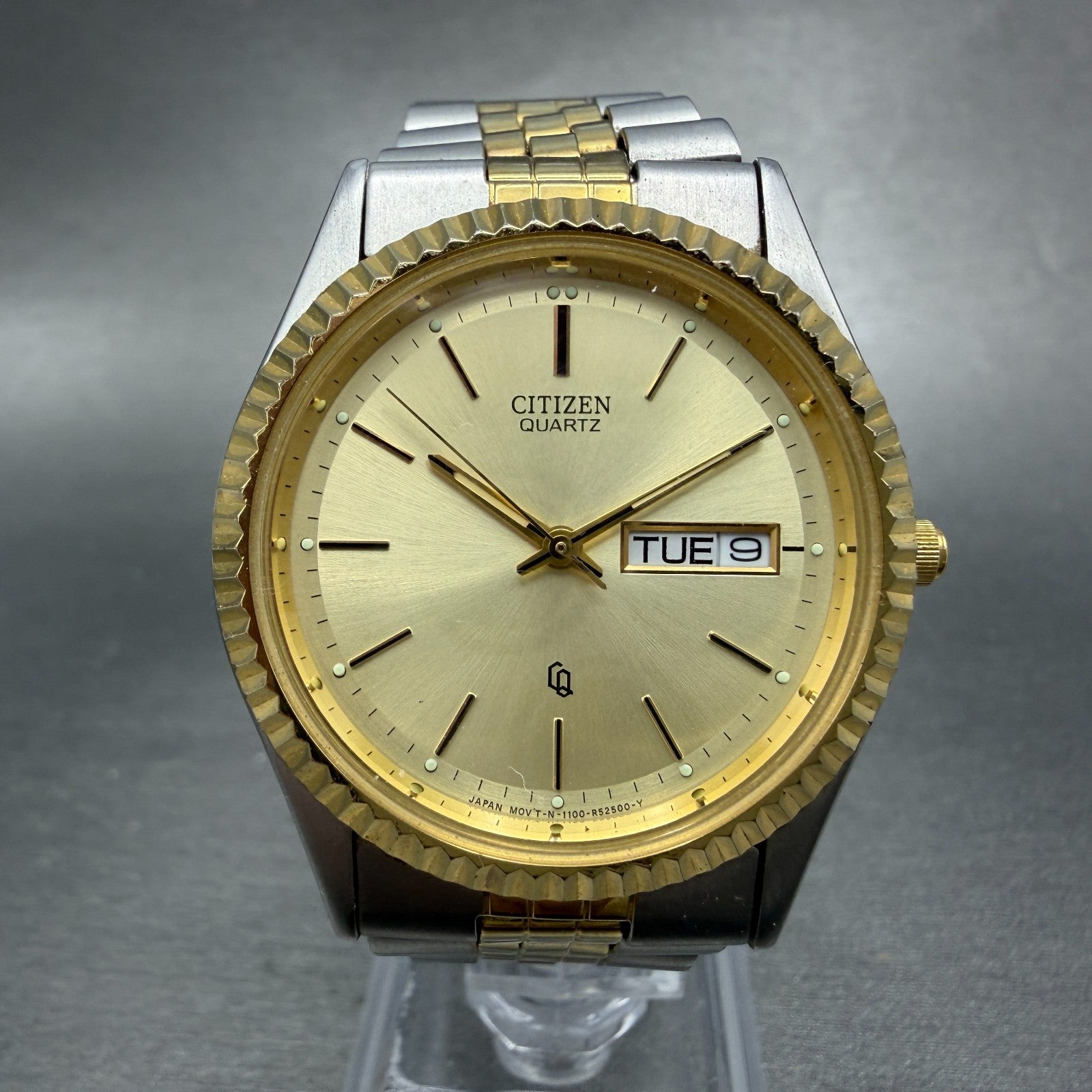 Citizen CQ President Watch Men 36mm Champagne Dial Two Tone Daydate Round NewBat0