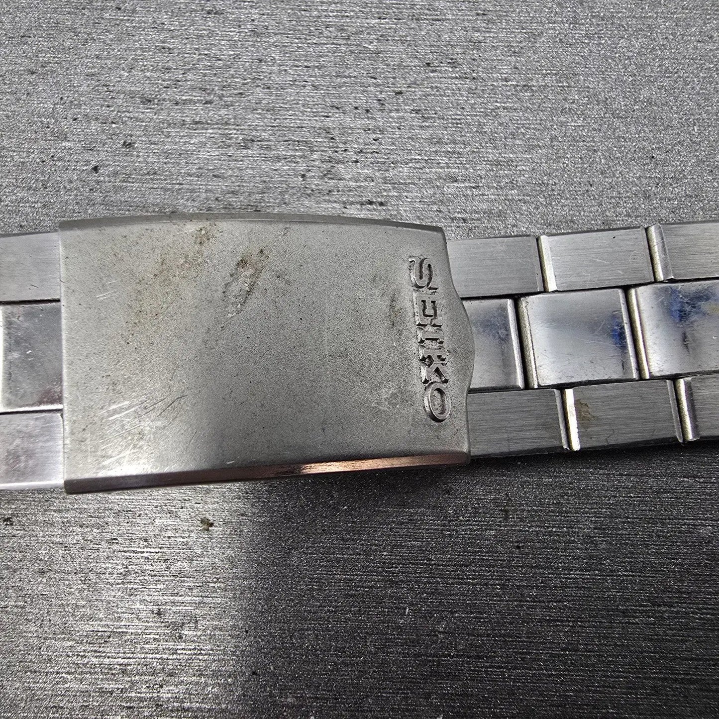 Seiko Bracelet 7mm Stainless Steel Silver Tone Tri Folding Clasp Vintage4