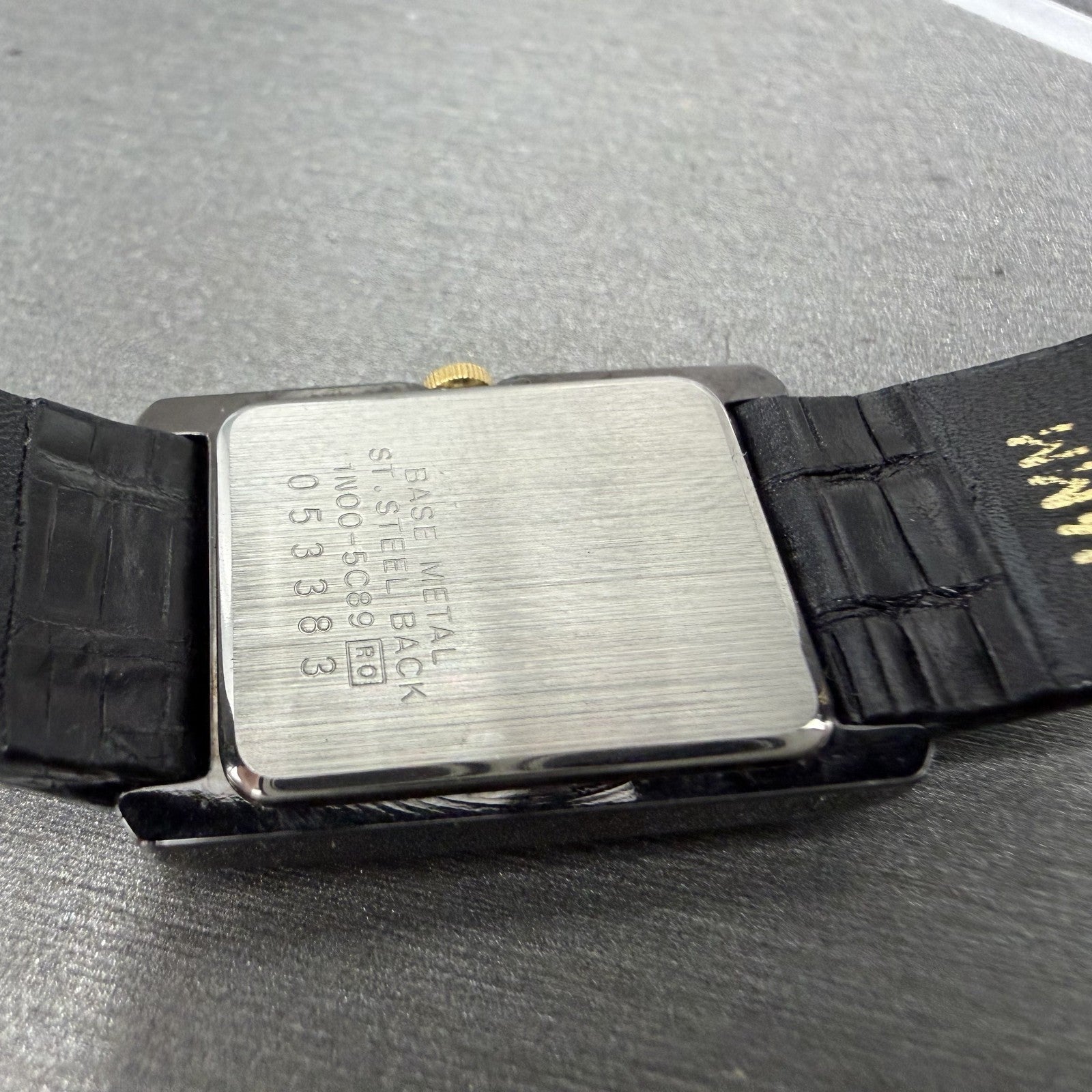 Seiko Tank Watch Women 18mm MOP Dial Black Tone Rectangle 1N005C89 NOS New Batt10