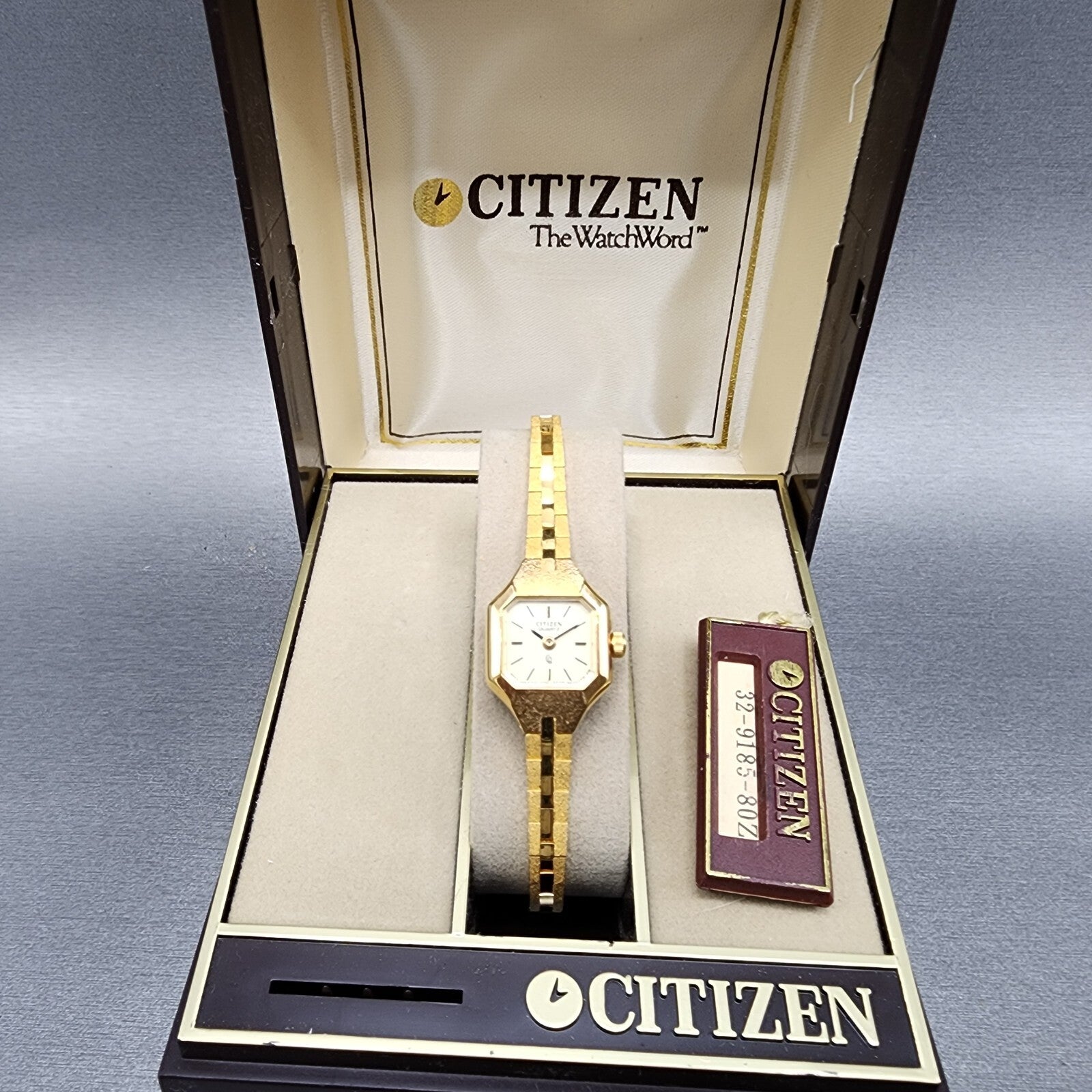 Citizen Watch Women 17mm Champagne Dial Gold Tone NOS 3220890809 New Battery0