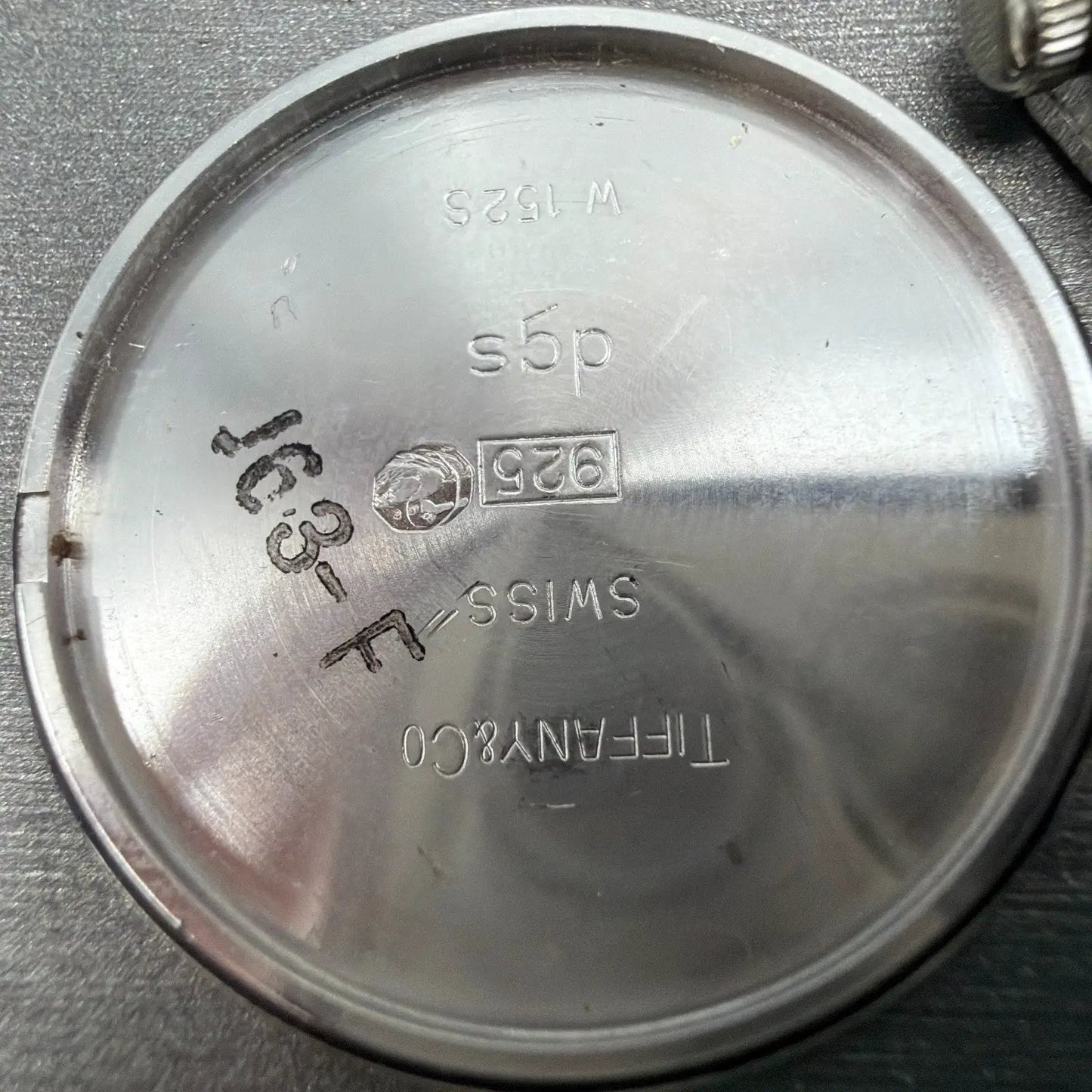48043069