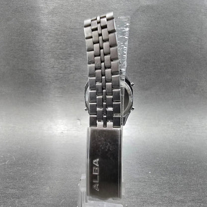 Seiko ALBA Digital Watch Women 24mm Digital Silver Timer Alarm Octagon New Batt7