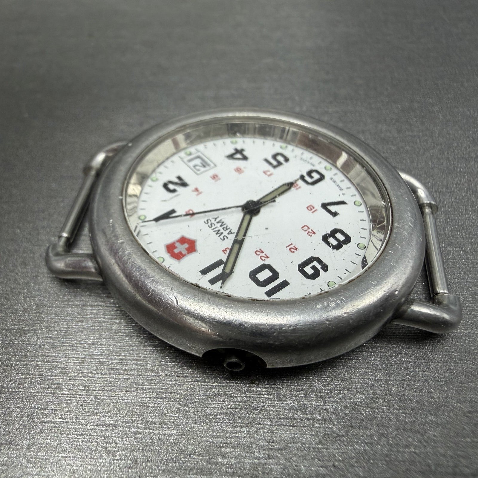 Victorinox Swiss Army Calvary Watch Men 37mm White Dial Steel NO CASEBACK PARTS6