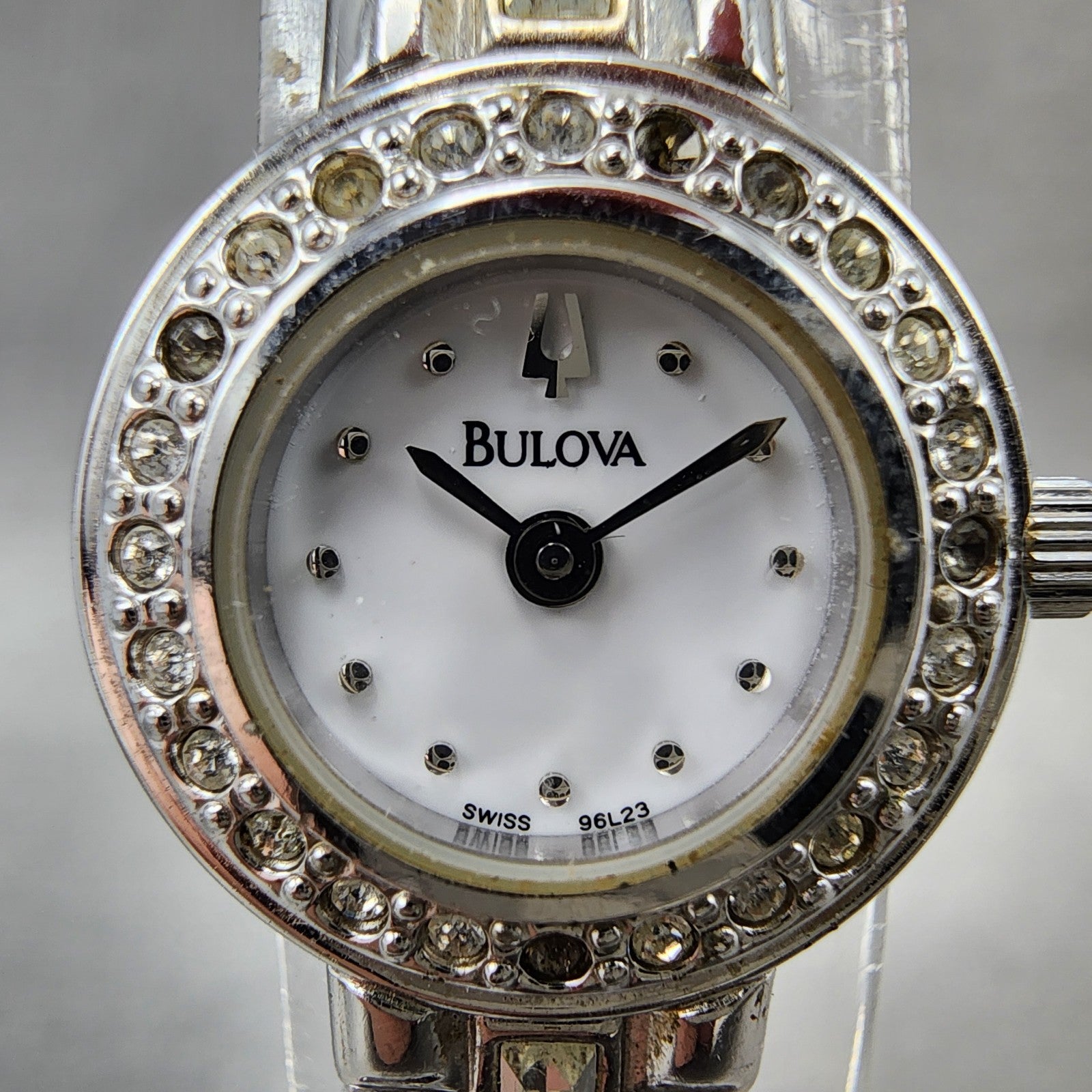 Bulova Crystal Watch Women 19mm White Dial Silver tone Round 96L23 New battery1