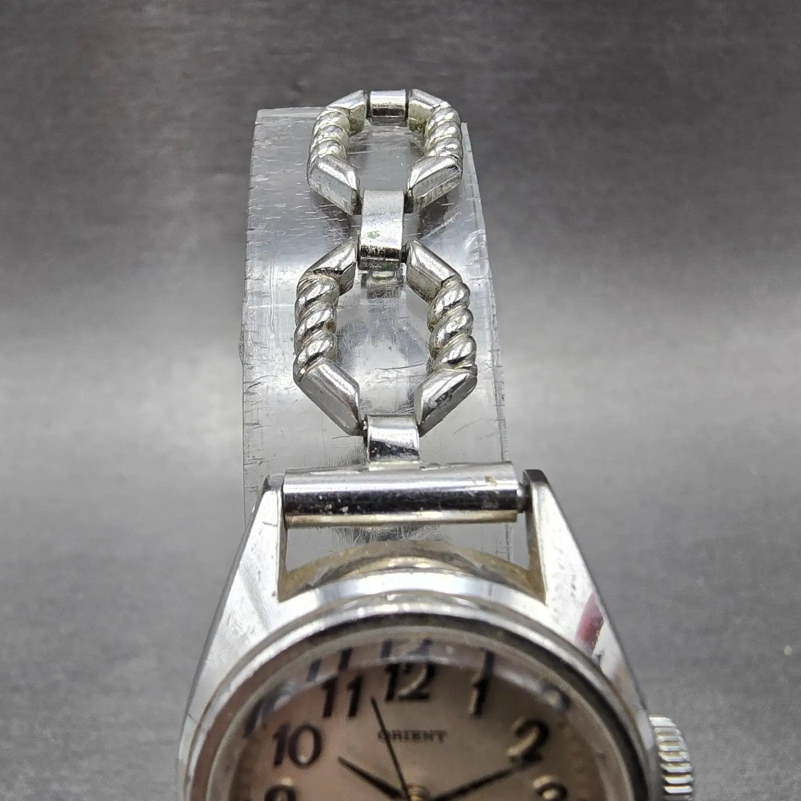 Orient Chamade Watch Women 23mm Silver Dial Silver Tone Manual E121-30900 Runs4