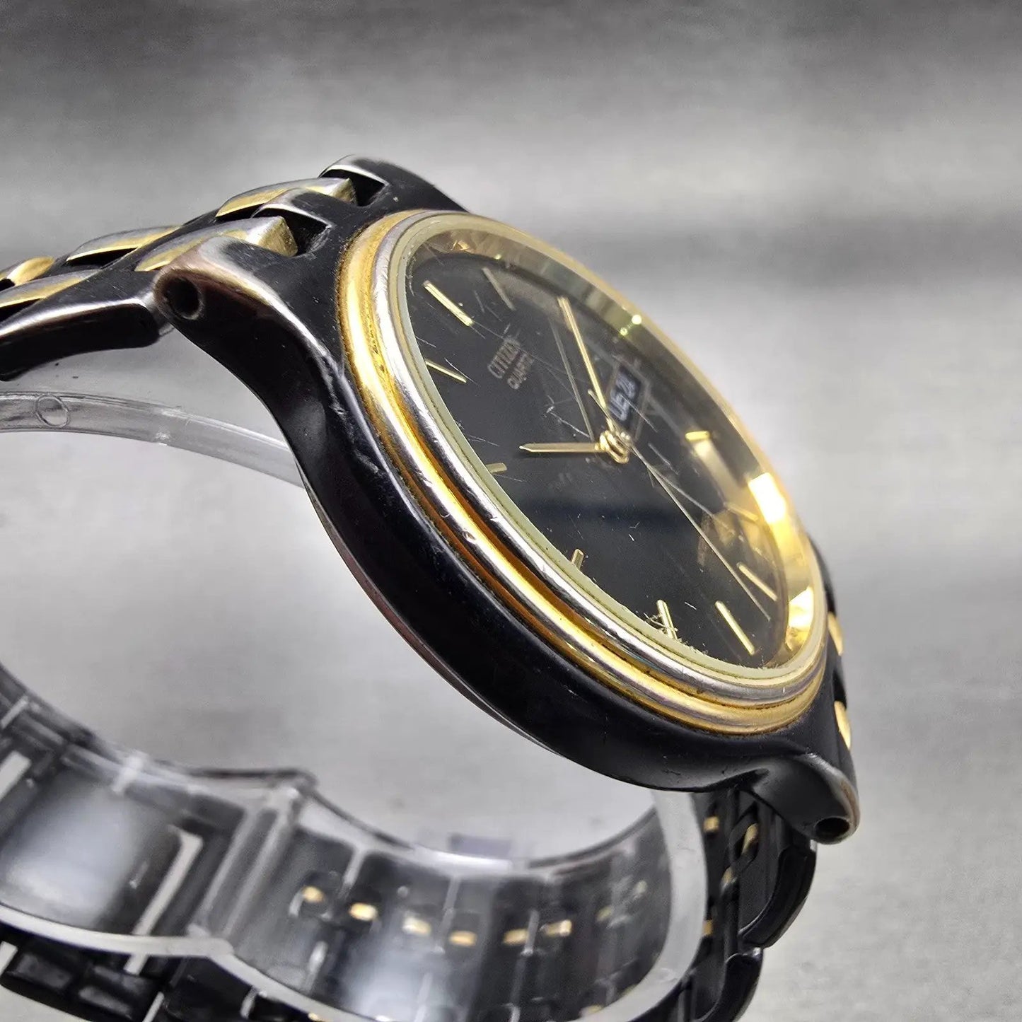 Citizen Watch Men 34mm Black Dial Black & Gold Tone Daydate 6100-G04011 New Batt3