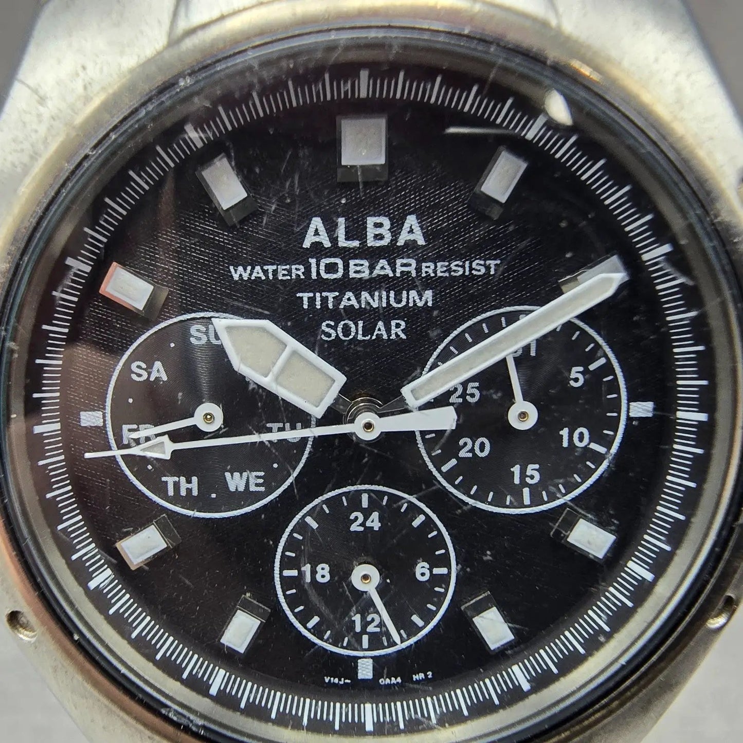 Seiko Alba Solar Watch Men 39mm Black Dial Titanium Daydate Round V14J-0AA0 Runs1